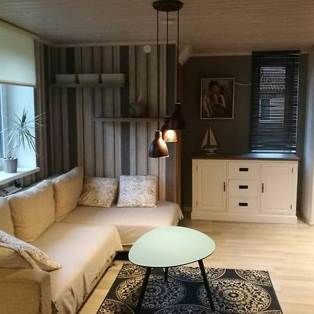 Quiet Place With Garden Studio Apartment Tallinn Ngoại thất bức ảnh